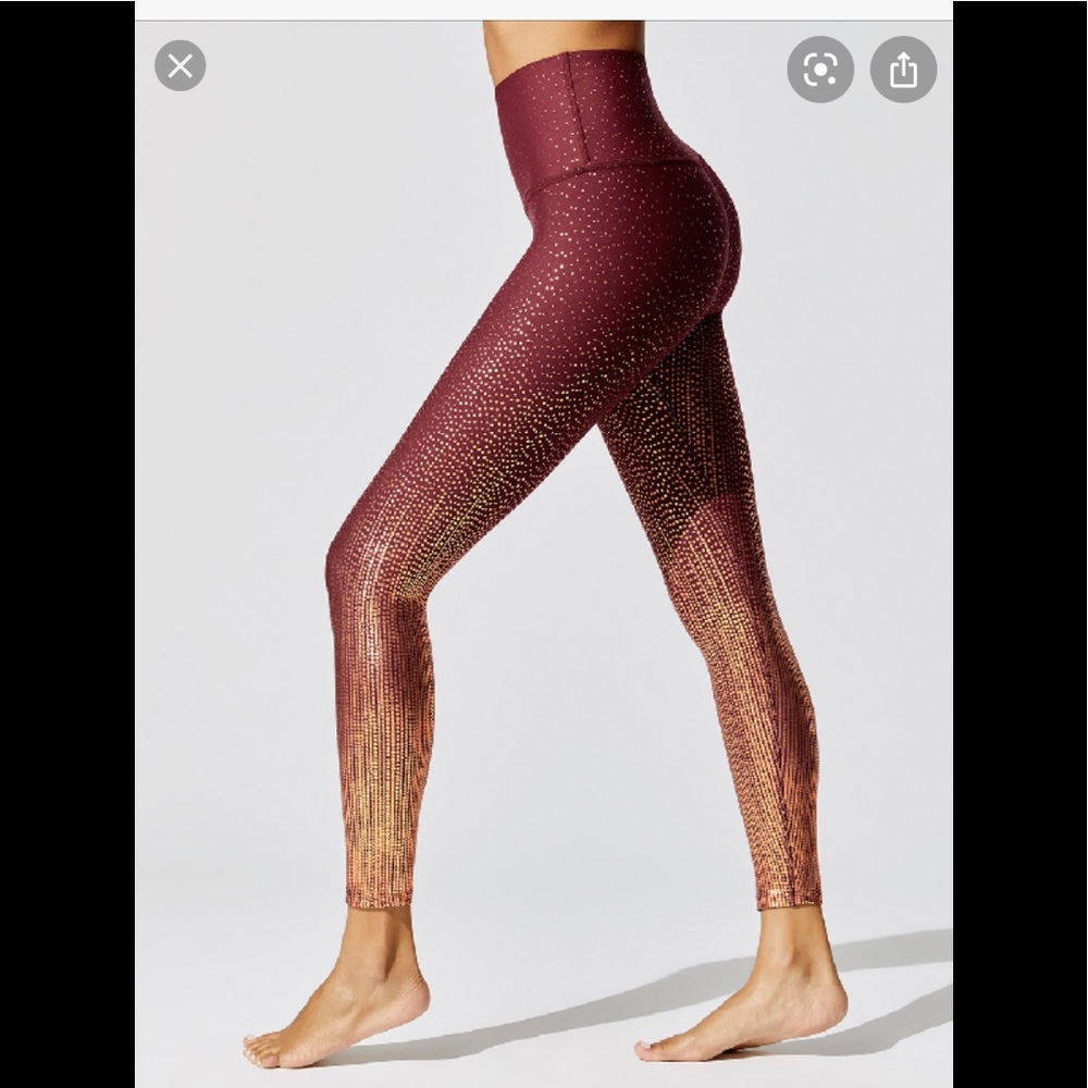 Beyond Yoga Drip Dot Team Burgundy set Small